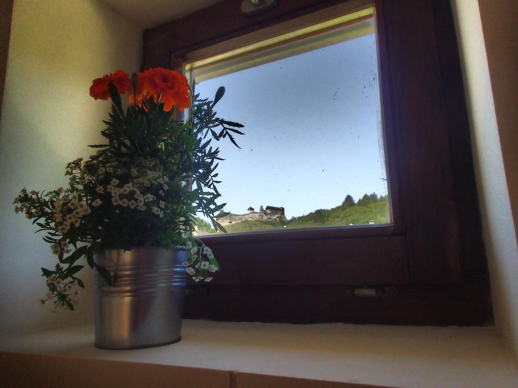 Hotel BoldogKőHáz Boldogkovaralja Esterno foto